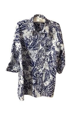 Foxcroft White and Navy Button-Front Blouse, 100% Cotton, Hip Length, 16W